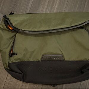 Alpaka Bravo Sling Max